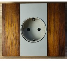 KA4802MB Bticino LIVING NOW. Декоративная рамка 2 модуля. Мербау